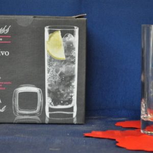 Bicchiere pm923 per bibite 44 cl h 16,9 cm e pm229 per aperitivi 26,5 cl h 15 cm pratici ed eleganti soluzioni versatili per bar e ristoranti